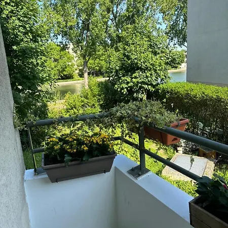 Uta House La Plaine سان دوني