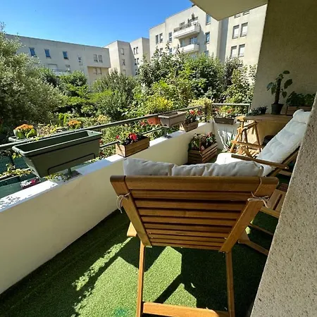 Uta House La Plaine Apartment Saint-Denis (Seine-Saint-Denis)